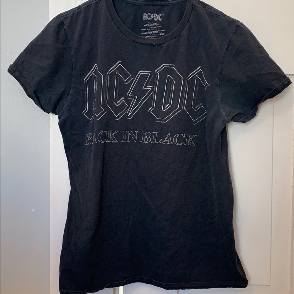 ACDC Back in Black shirt